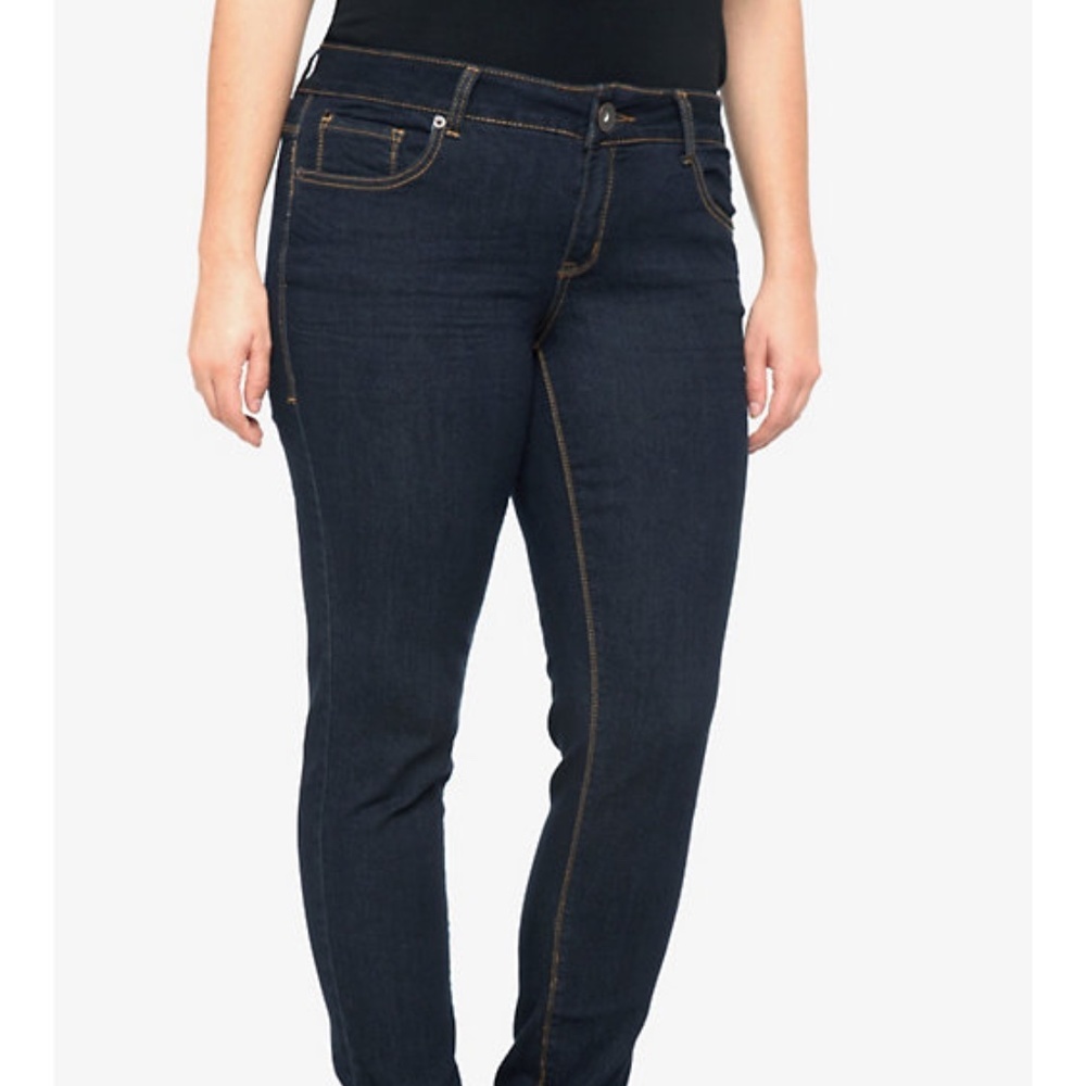 Torrid Classic Dark Wash Skinny Jean Size 14